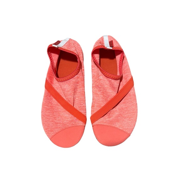 Fitkicks Women’s XL (10-11) - Picture 1 of 4